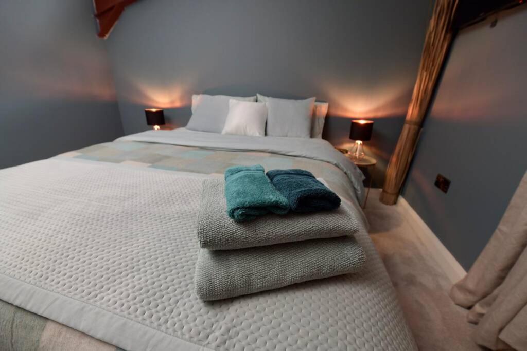 Flanders Loft Luxury Apartment With Sauna Dungiven Ngoại thất bức ảnh