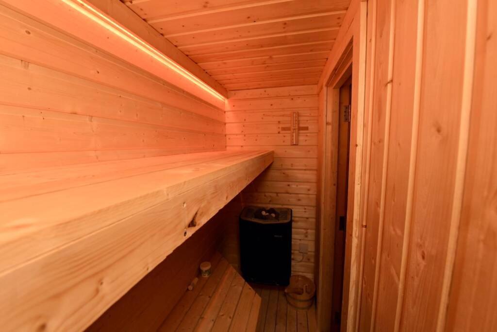 Flanders Loft Luxury Apartment With Sauna Dungiven Ngoại thất bức ảnh